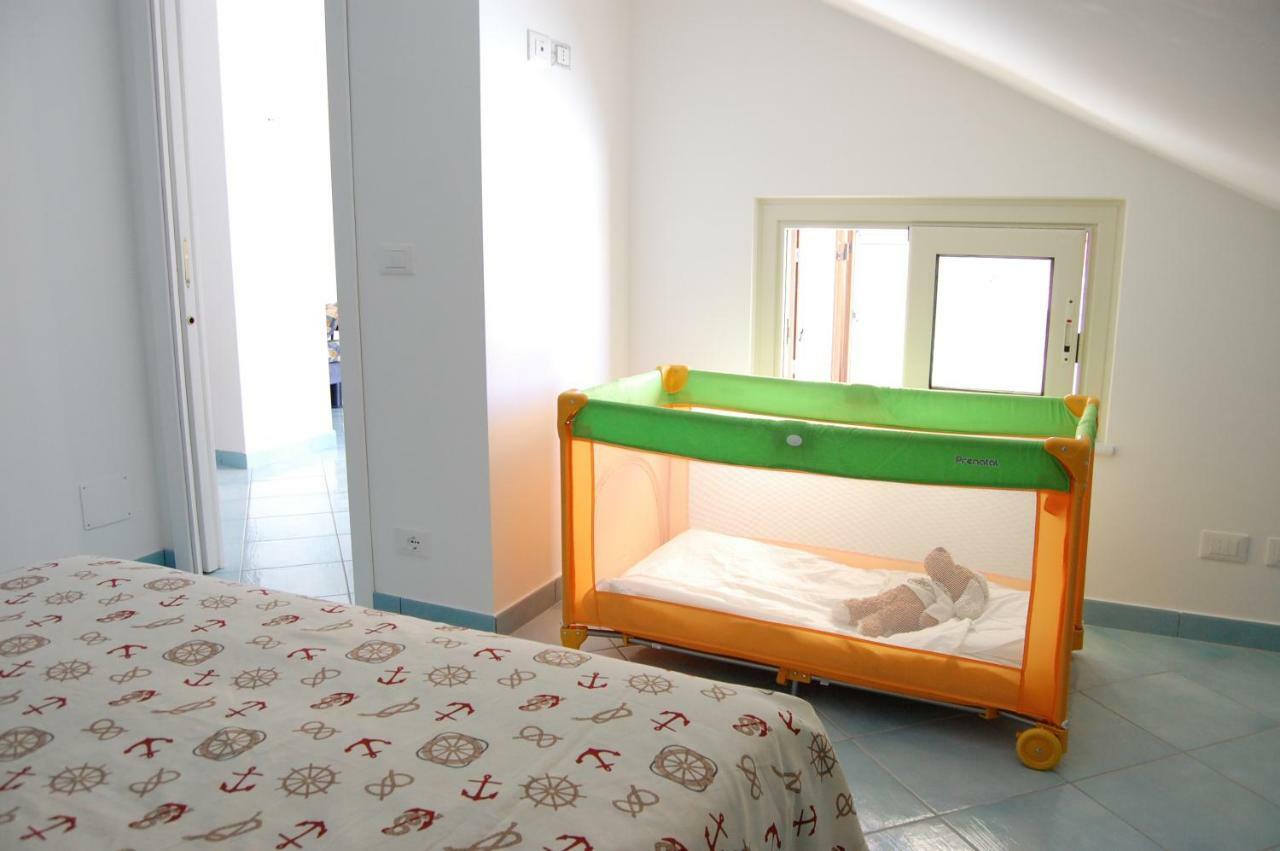 Golfo Di Tindari Apartments Falcone Eksteriør bilde