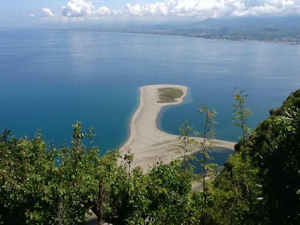 Golfo Di Tindari Apartments Falcone Eksteriør bilde