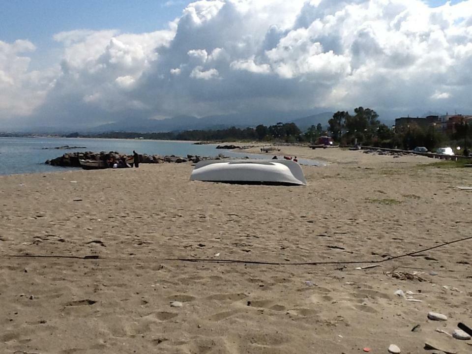 Golfo Di Tindari Apartments Falcone Eksteriør bilde