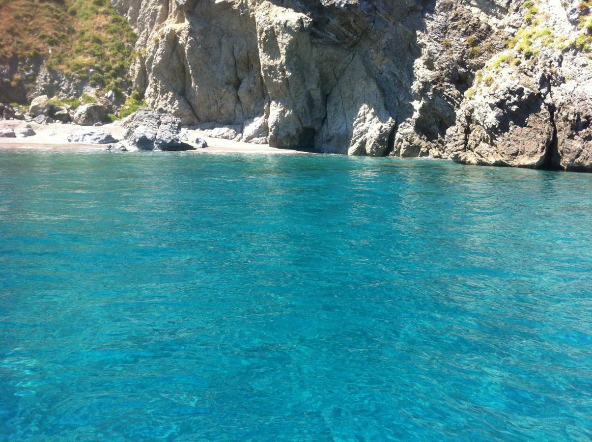 Golfo Di Tindari Apartments Falcone Eksteriør bilde