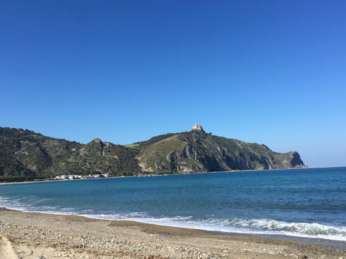 Golfo Di Tindari Apartments Falcone Eksteriør bilde